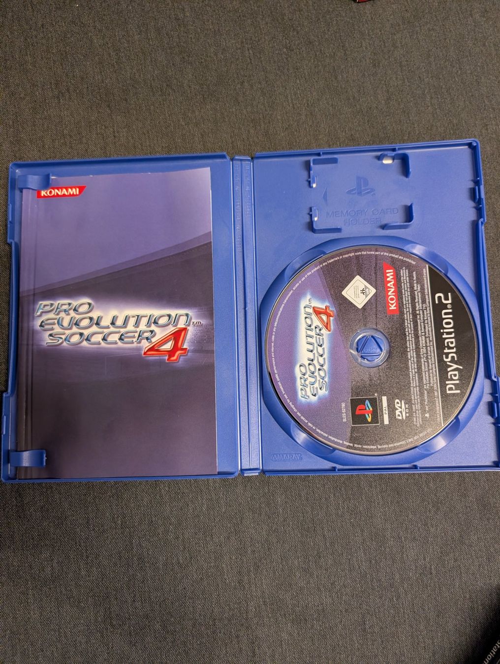 Jeux: Pro evolution soccer 4 Sony playstation 2 – D'occasion à Giubiasco par Ticinerd 2