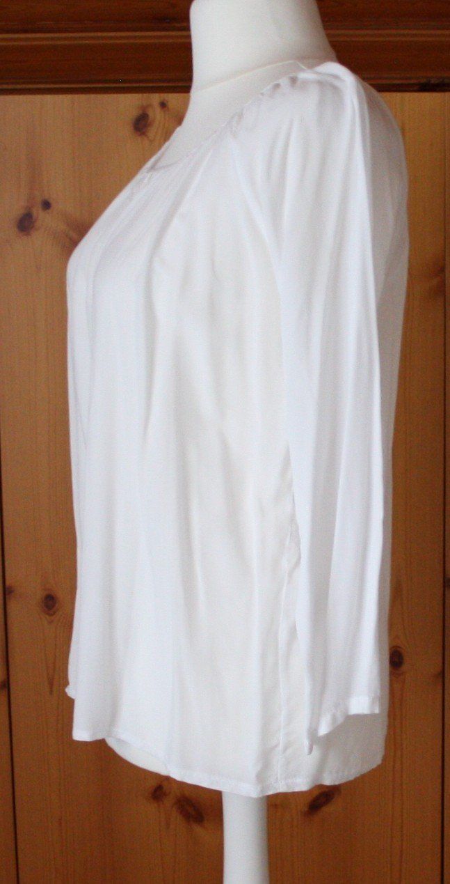 Camicette: Bluse Langarm weiss  Gr. XL – Usato da Flüelen venduto da Diversicum-Curvy 3