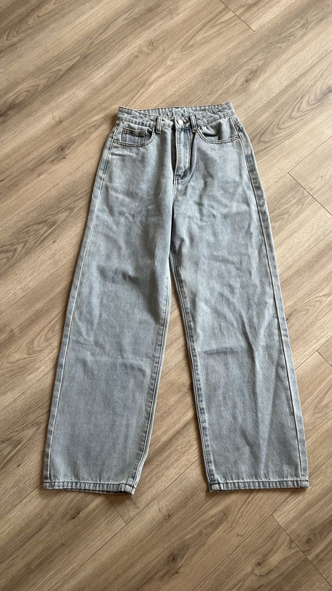 Jeans: jeans - free shipping – Nuovo (secondo la descrizione) da Ringgenberg BE venduto da kat_n5w8