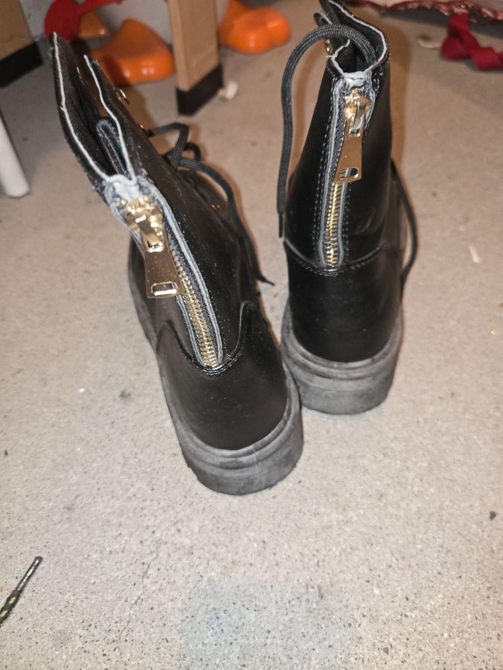 Scarpe da donna: Schwarze Boots, Gr. 41 stylisch! – Usato da Urdorf venduto da yaceo 4