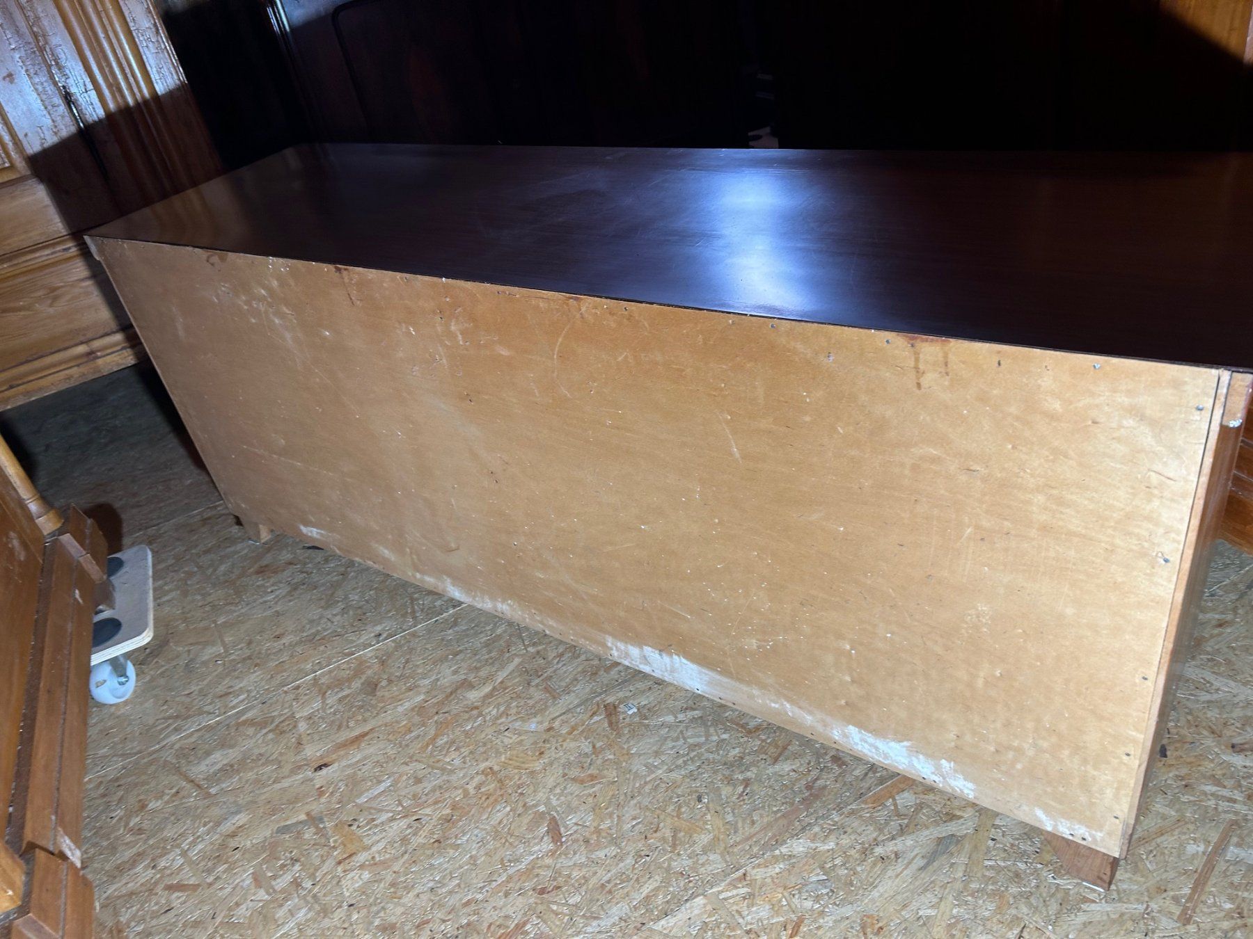 Cassettiere: Antikes Nussholz Sideboard Kommode Anrichte Vintage – Usato da Koblenz venduto da Rbaldinger54 4