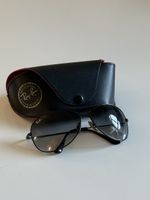 Ray-Ban Aviator Sunglasses Black good condition with case