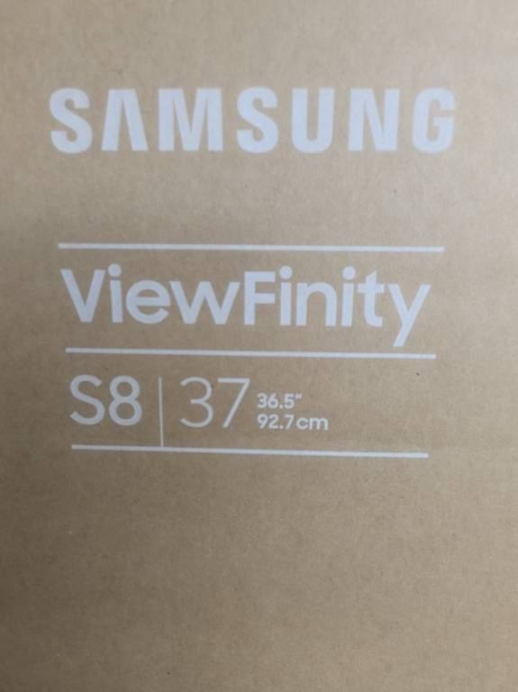 Monitor: Ecran samsung ViewFinity S8 37" – Usato da Neuchatel venduto da Ruben_San 1