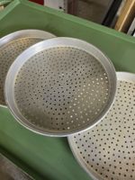 Pizzableche Aluminium gelocht 27 cm gebraucht