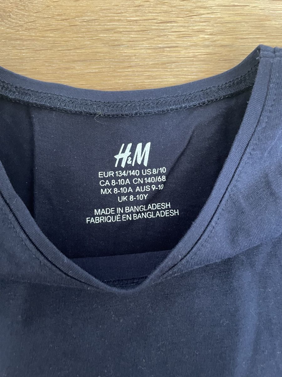 H&M Blouses, T-shirts & Tops: T-Shirt / Top – D'occasion à Aarwangen par erd_ngx8 2