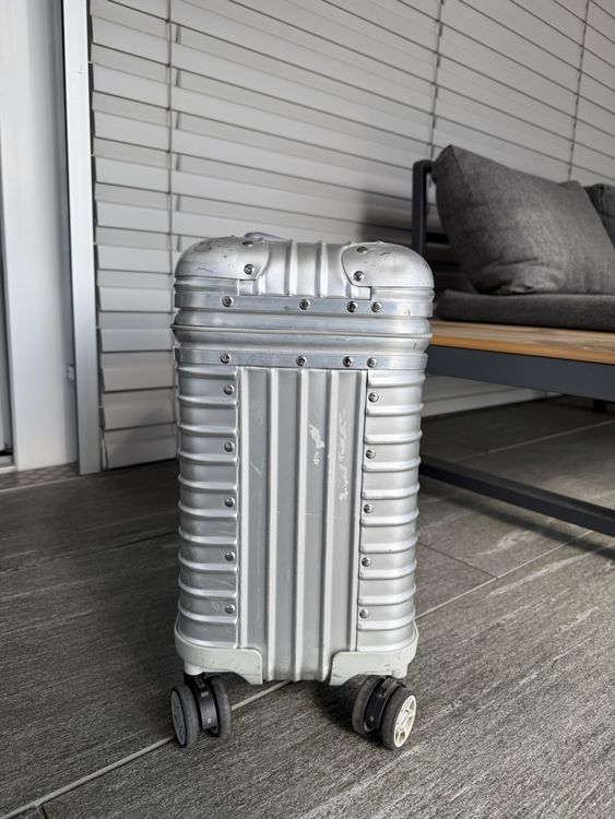 Rimowa Topas Pilot Koffer | 4 Rollen | Alu (Gebraucht) in Rain für CHF ...