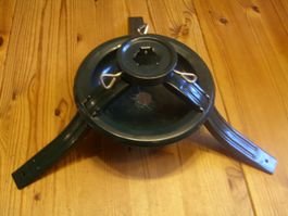 Massiver Metall Christbaumständer Ø 50 cm grün | Kippsicher