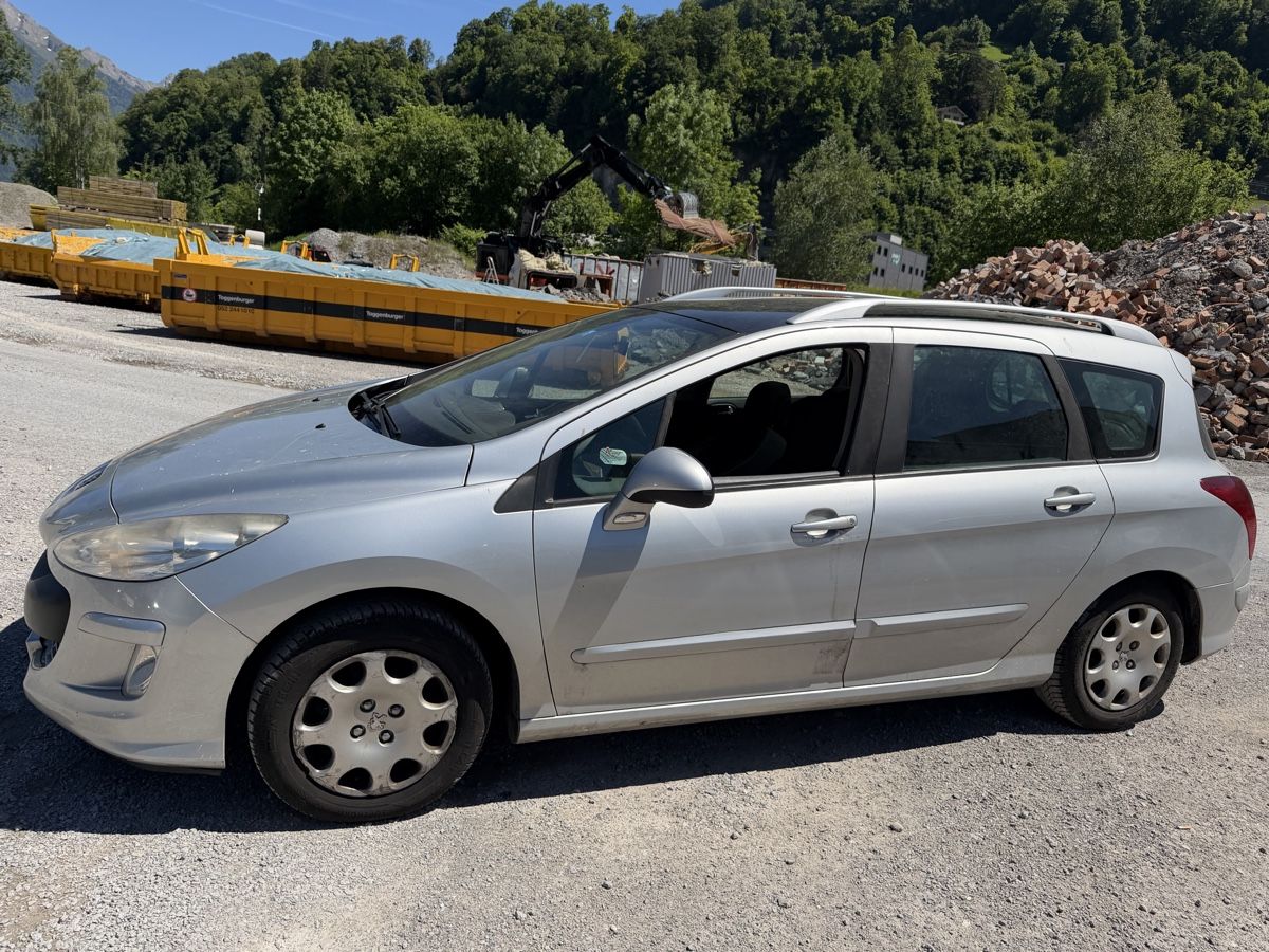 Peugeot Automobili: Peugeot 308 1.6 Diesel 2010 – Usato da Mollis venduto da BSL10 2