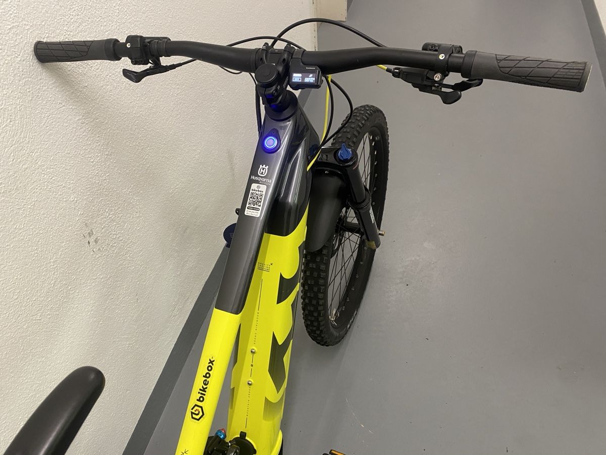 Husqvarna Velos: Husqvarna E Bike aus Carbon – Gebraucht aus volketswil von A-E-Bikes 4