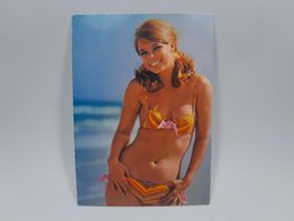 Vintage Pin Up Postkarte - Neckisch neckisch