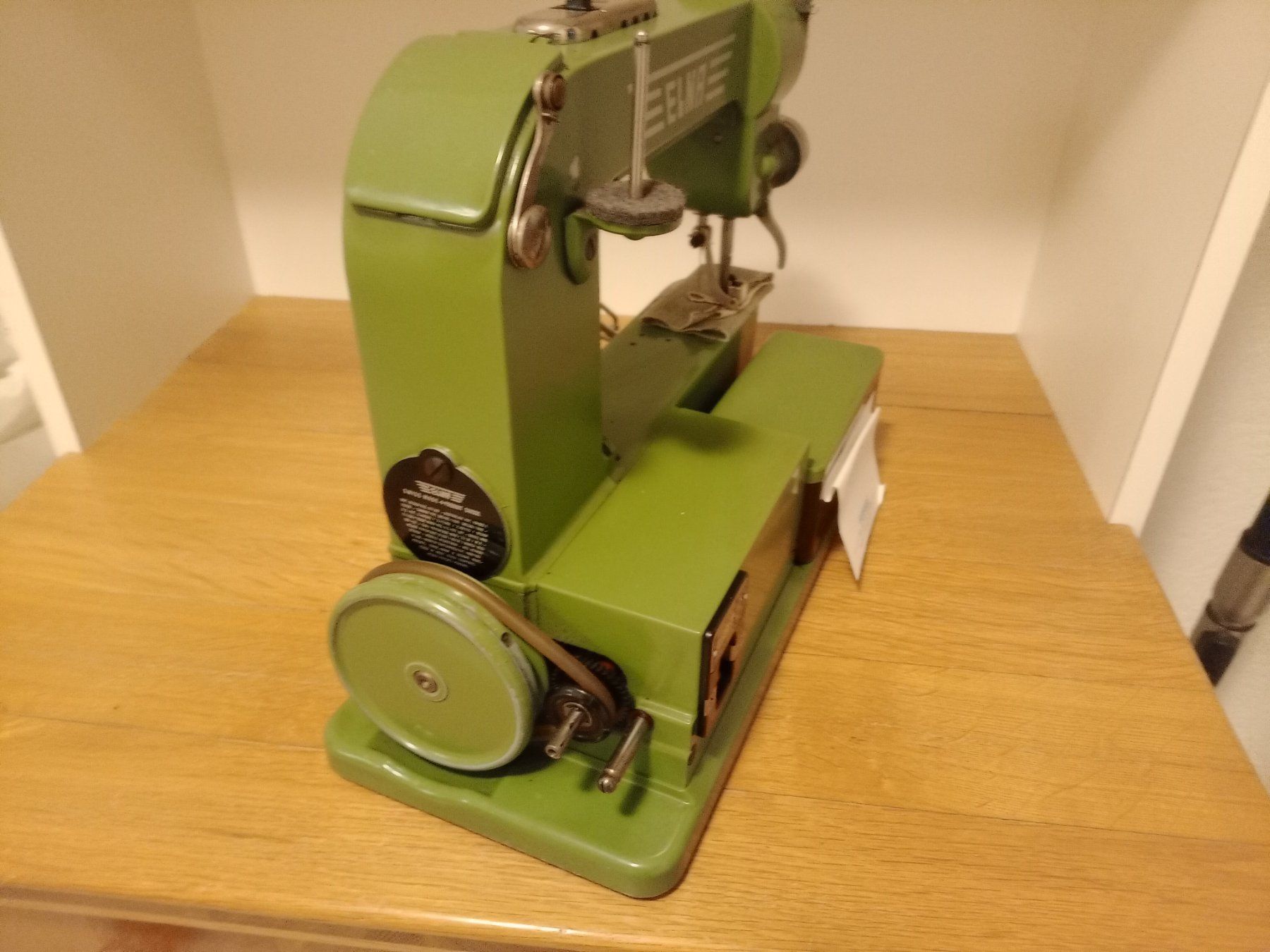 Elna Nähmaschinen: Nähmaschine Elna – Gebraucht aus Illighausen von Friedrich0 1