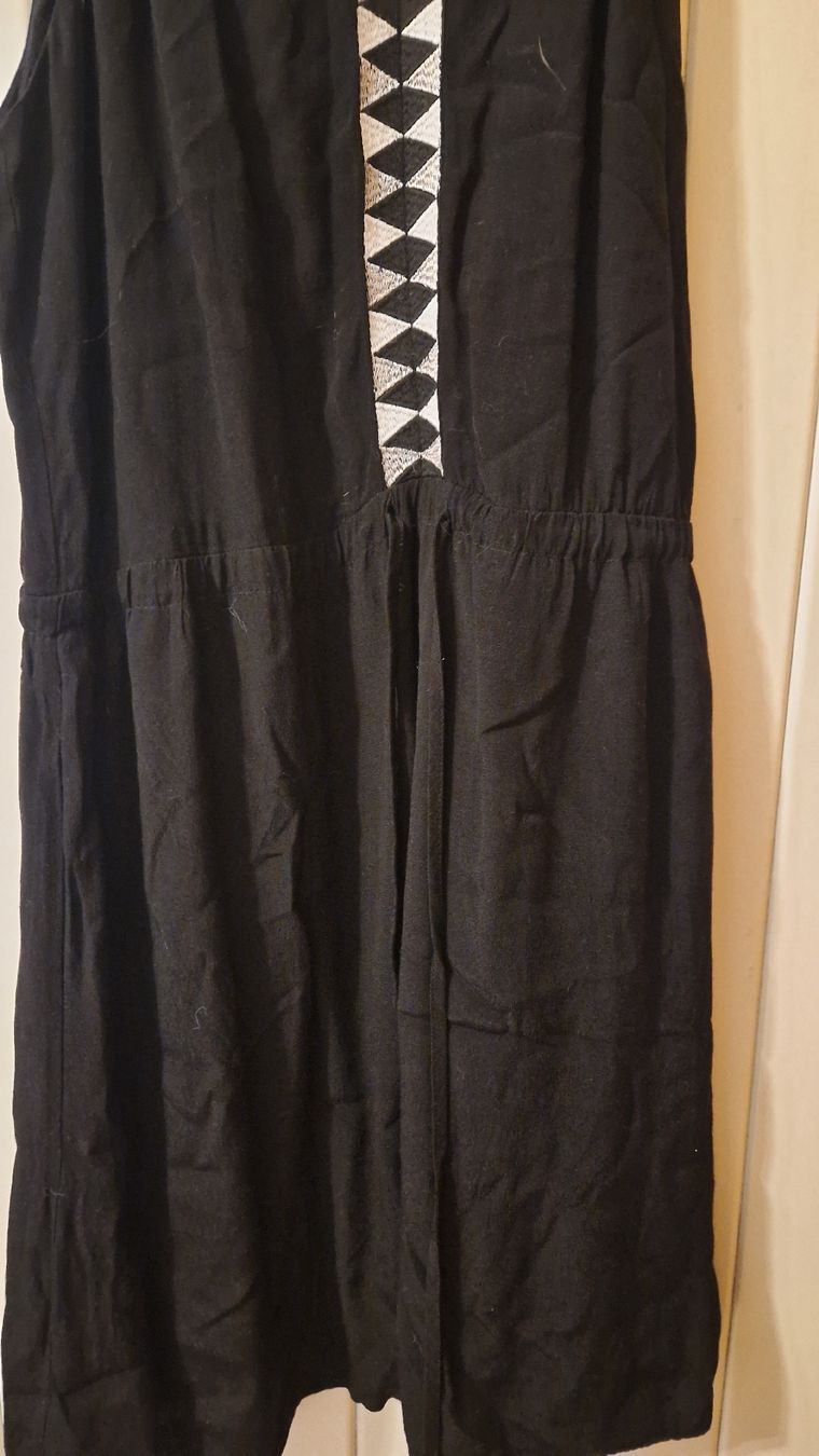 Vestiti: Robe d'été sud express – Usato da Montana venduto da cla_p9mg 2