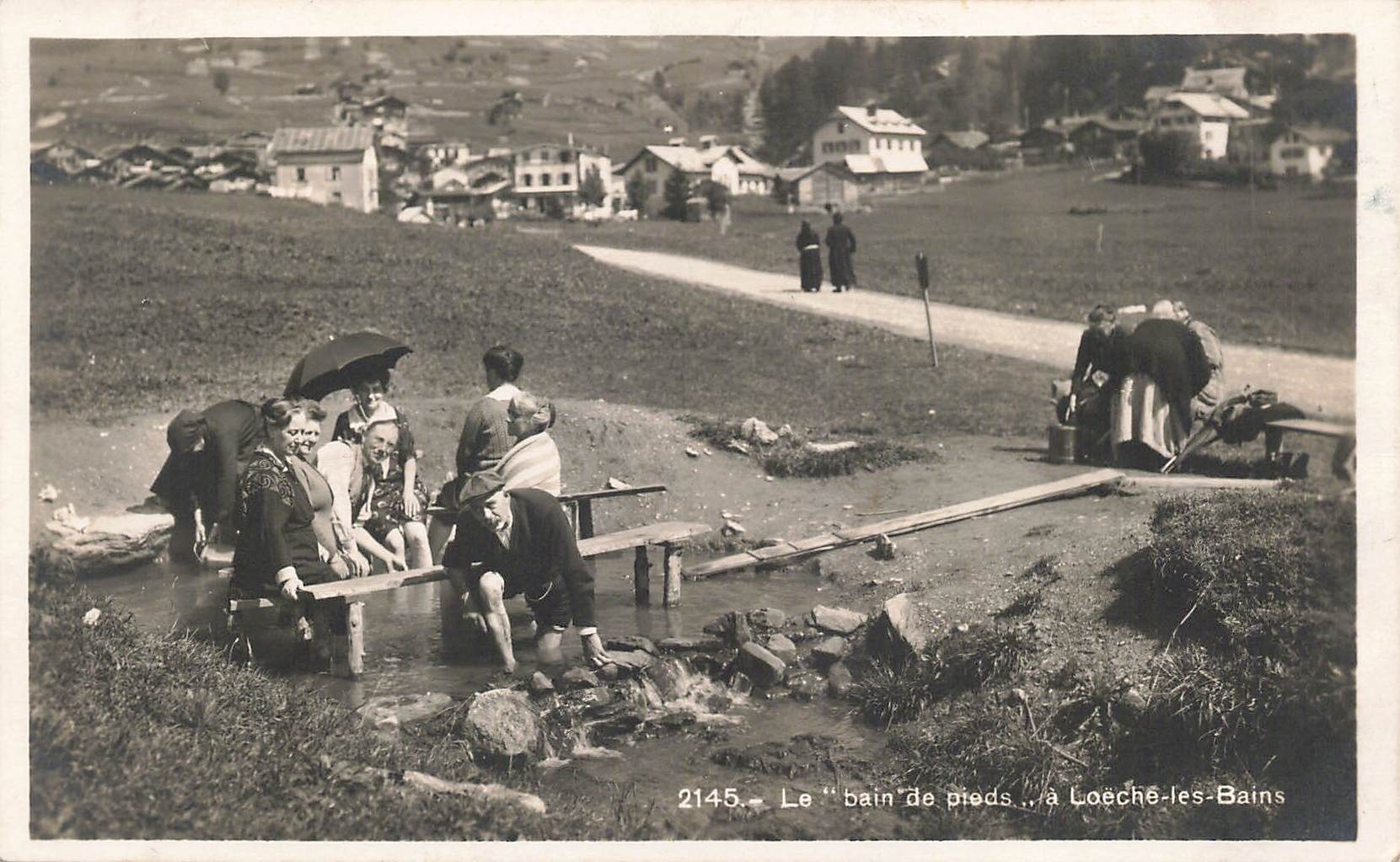Cartoline postali: Leukerbad (VS) Fussbad – Usato da Biasca venduto da Blenio71