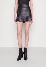 Gonne: NEW Mini-jupe en cuir STUDIO ID – Nuovo e nell'imballaggio originale da Vuadens venduto da Nina11 5