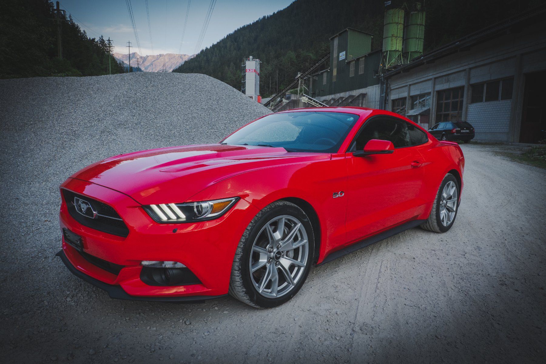 Ford (Usa) Automobili: Ford Mustang V8 – Usato da Tiefencastel venduto da Campos81