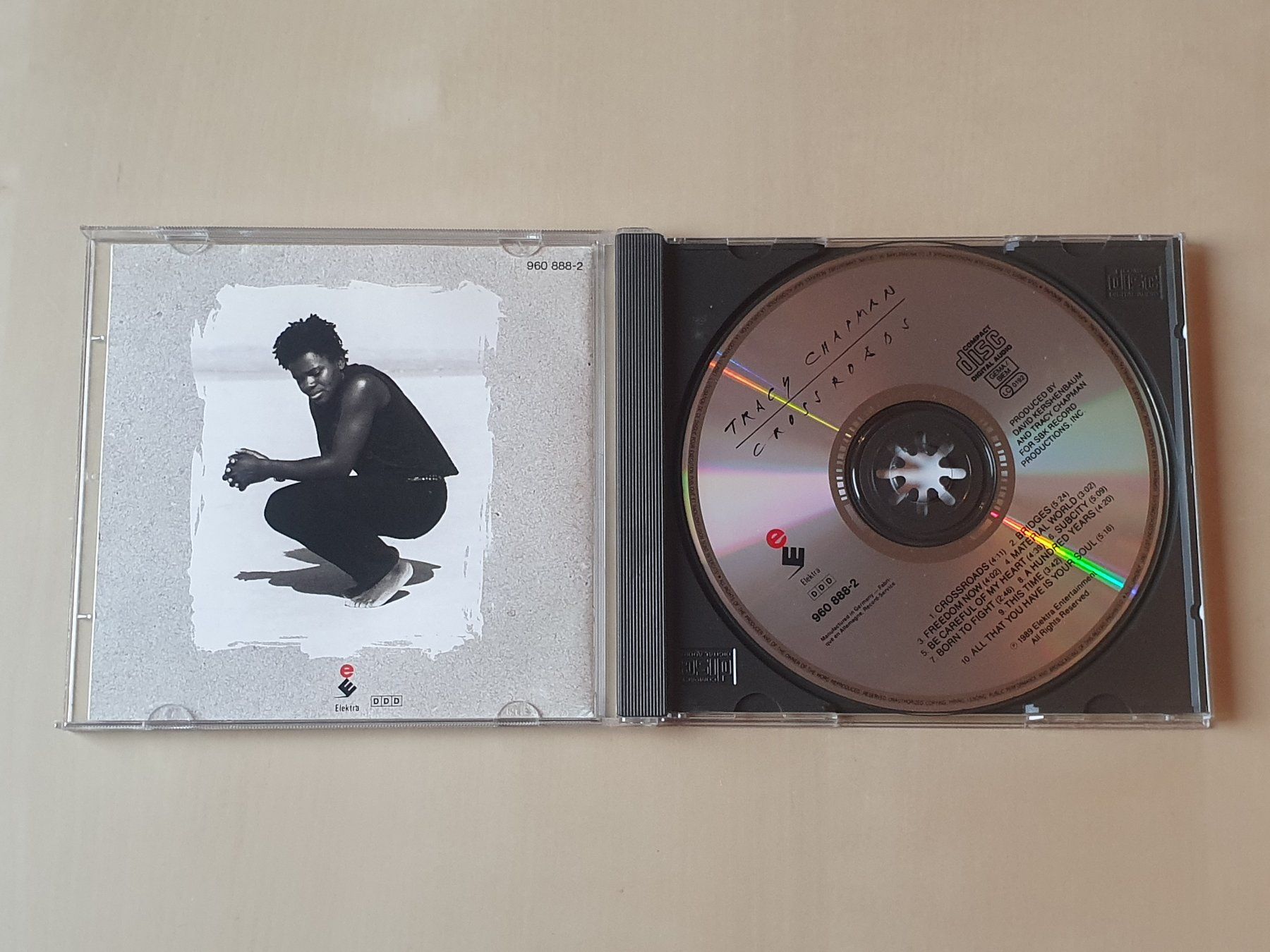 CDs: Tracy Chapman Crossroads – Gebraucht aus Stansstad von collectorsshop 2