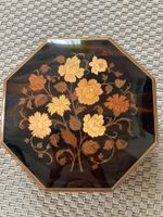 Reuge Music-Schmuckschatulle mit Blumen-Intarsien
