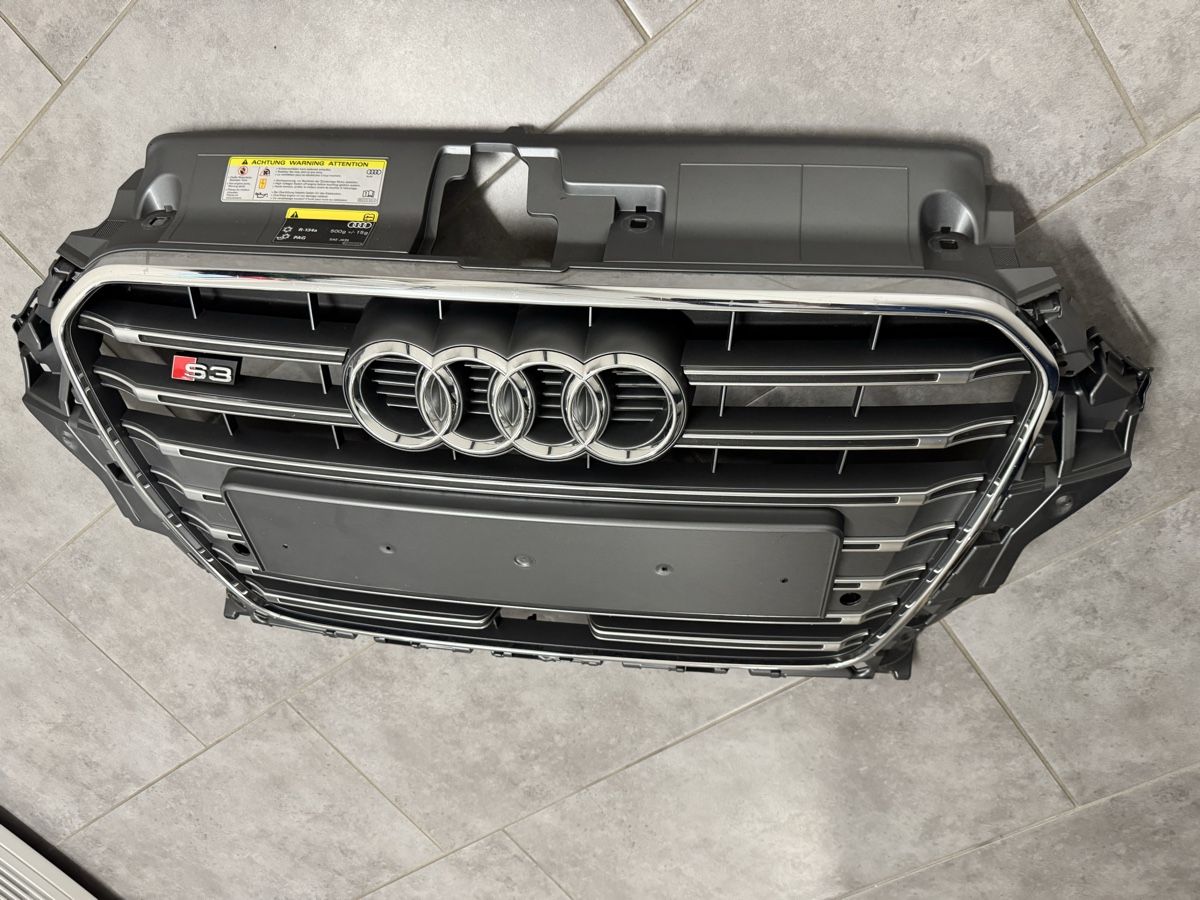 Audi Alle Autoersatzteile: Audi S3 Kühlergrill – Gebraucht aus Dornach von wohlgi1 1