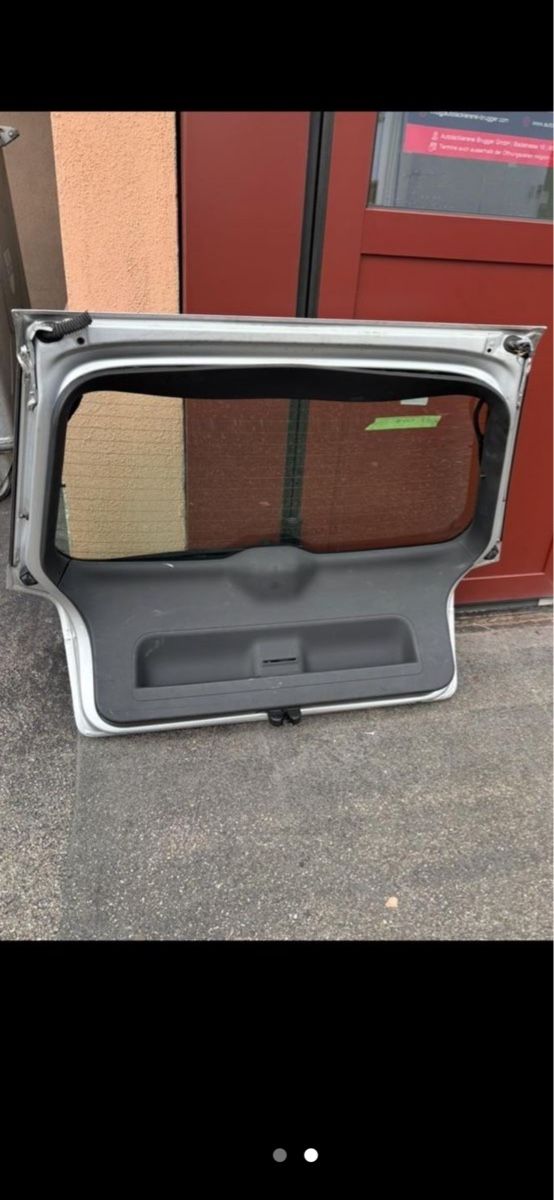 Audi Tutti pezzi di ricambio auto: Audi A3 jg 2004 Heckklappe, Kofferraumdeckel – Usato da Engelburg venduto da tdi_6bpl 1