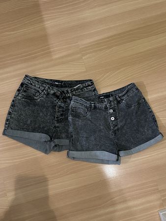Zwei FB Sister Shorts, Gr. L, Schwarz, Sommer-Look!
