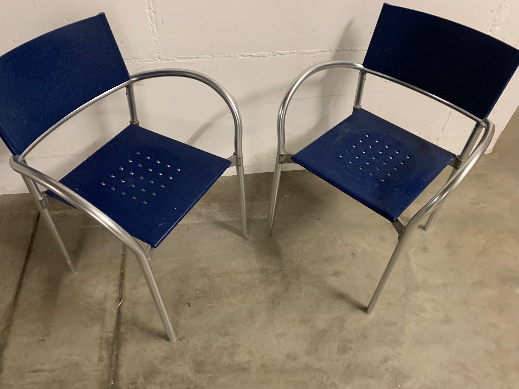Stühle: 2 Stühle – Gebraucht aus Biel/Bienne von maza06