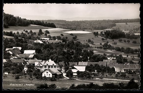 Cartoline postali: Freienwil /Aarg., Ortsansicht mit Umgebu – Usato da Berlin venduto da bartko-reher