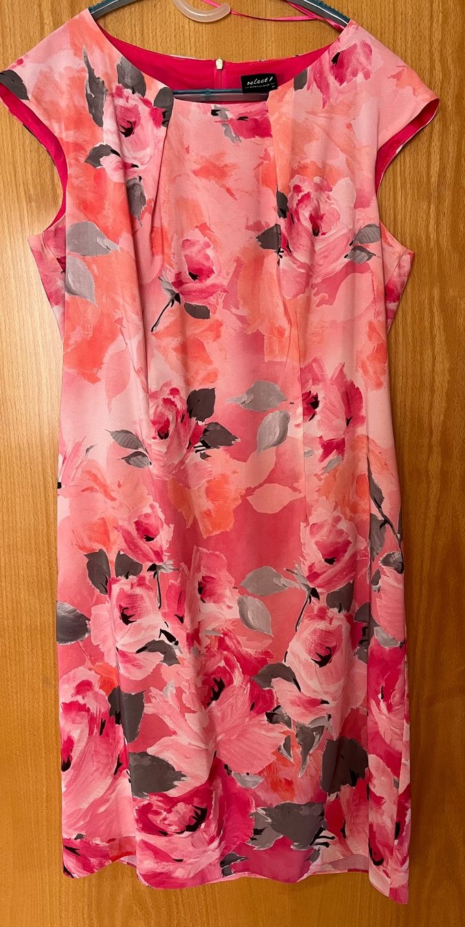 Vestiti: Wunderschönes Kleid Gr. 44 (neu) – Usato da Pratteln venduto da Rora70