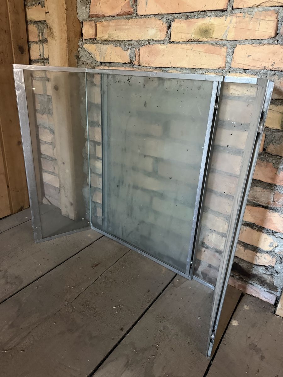 Vetrine: Glas Vitrine 70x45cm – Usato da Escholzmatt venduto da Stern777