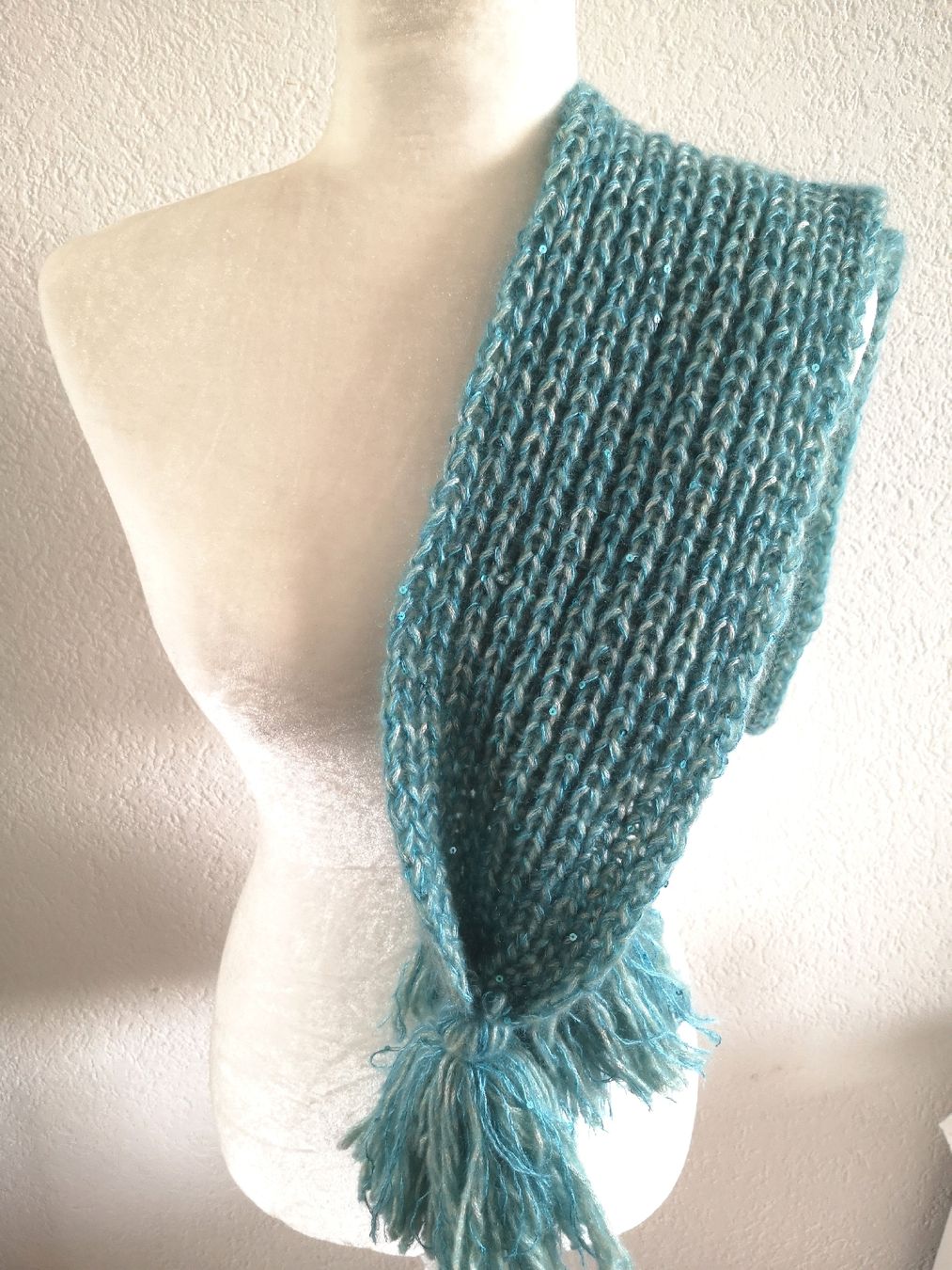 Foulard & Sciarpe: Schal mit Quasten türkis - Spendenaktion – Nuovo (secondo la descrizione) da Unterkulm venduto da Beljasch 4