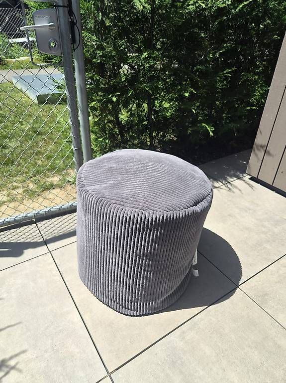 Hocker: Hocker GRATIS  – Gebraucht aus Sempach von ani_qt87 1