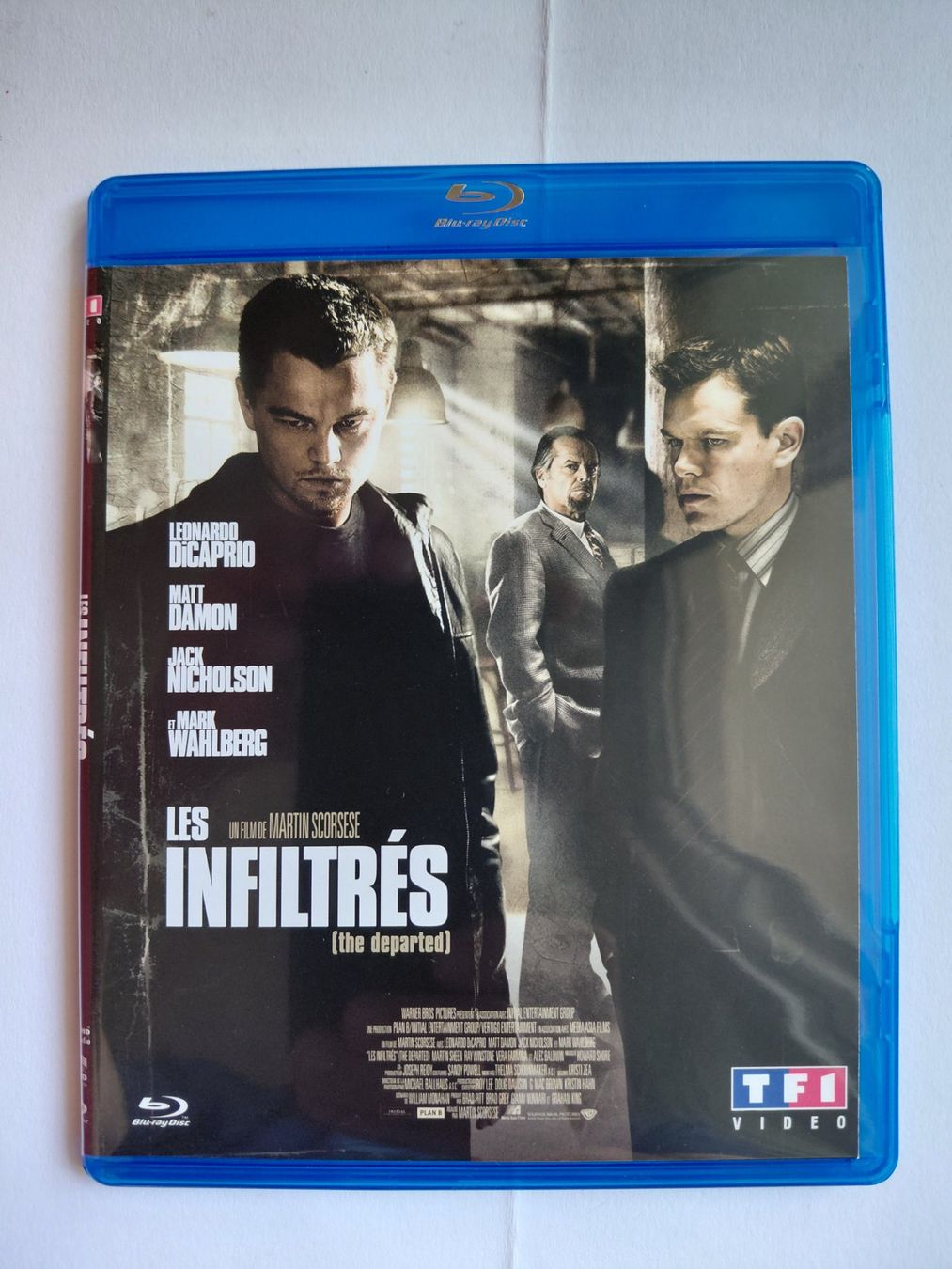 Tous les DVDs: Les infiltrés – D'occasion à Denges par Hellboy10