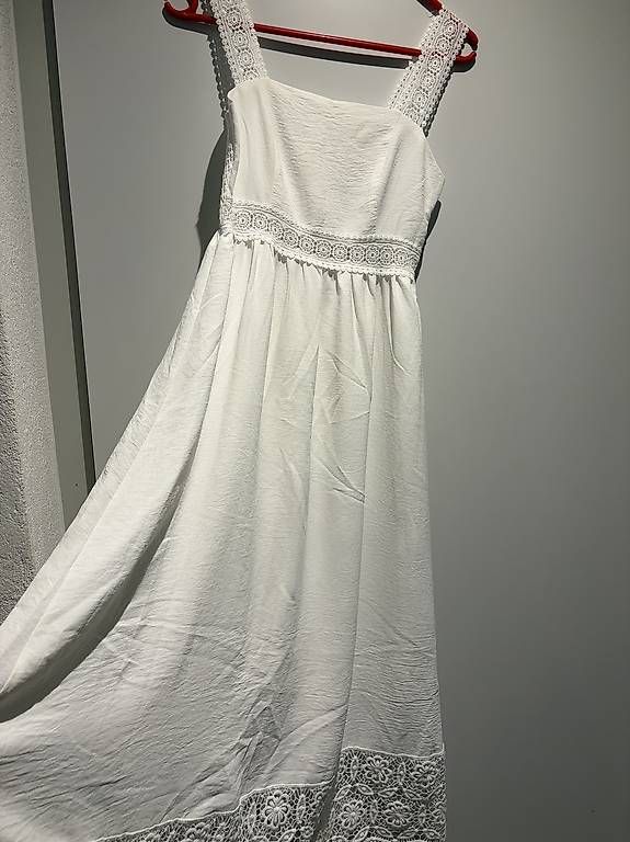 Kleider: Kleid  – Gebraucht aus Klingnau von sab_p28m 1