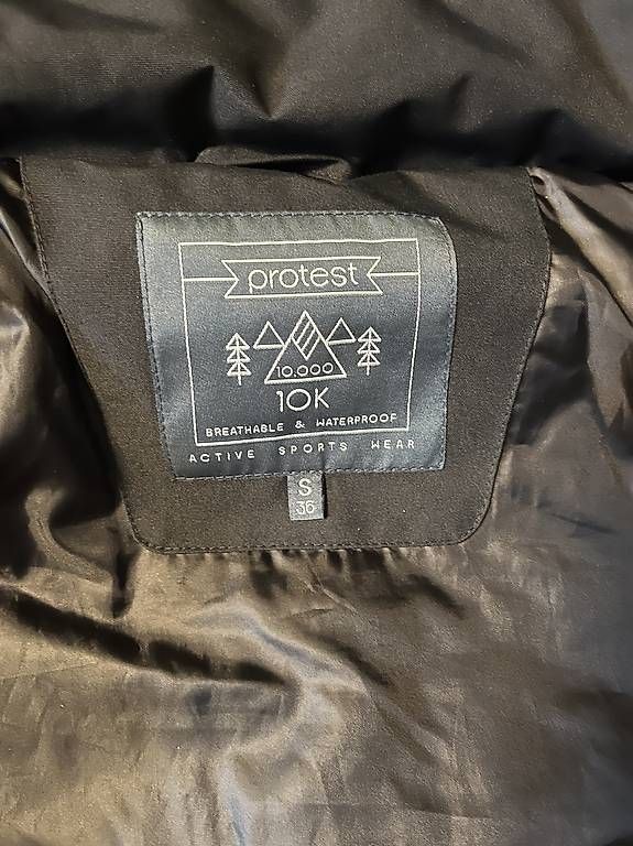 Giacche & Cappotti: Protest Skijacke Anorak – Usato da Flüh venduto da fuchssa1 3