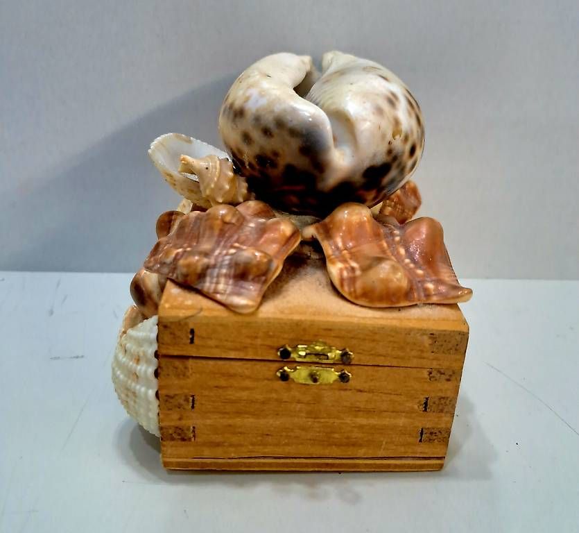 Portagioie: Schmuckschatulle aus Holz – Usato da Zürich venduto da aiman3333 2