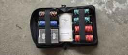 Poker Set Casino Royale mit Chips und Karten neu