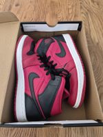 Air Jordan 1 Mid, rouge et noir, pointure 41, neuves