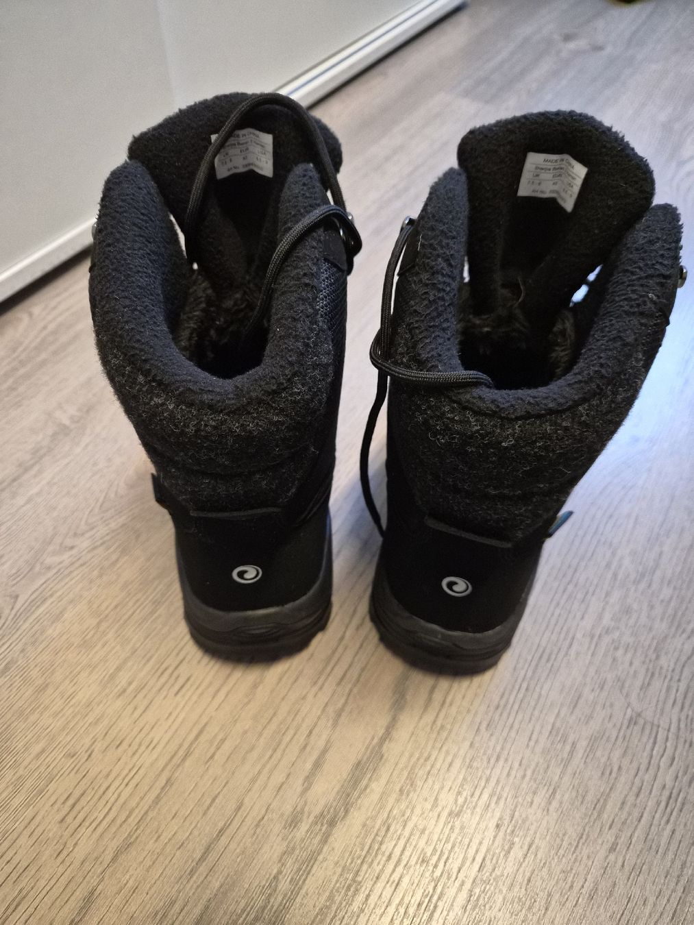 Sherpa Scarpe da uomo: Sherpa Winterstiefel, Grösse 42, Schwarz – Usato da Schwarzenberg LU venduto da LadySecondhand 2
