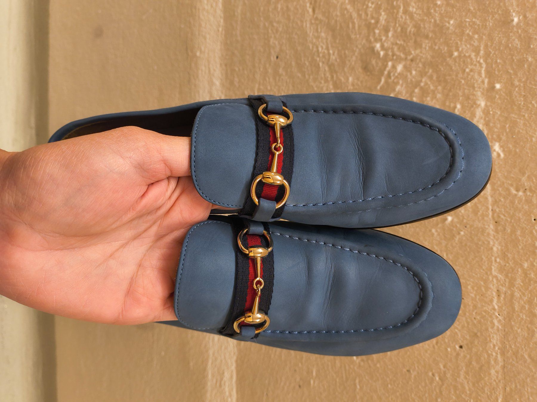Gucci Damenschuhe: Gucci Loafer hellblau Leder Grösse 36 – Neu (gemäss Beschreibung) aus Zürich von laribuechel 6