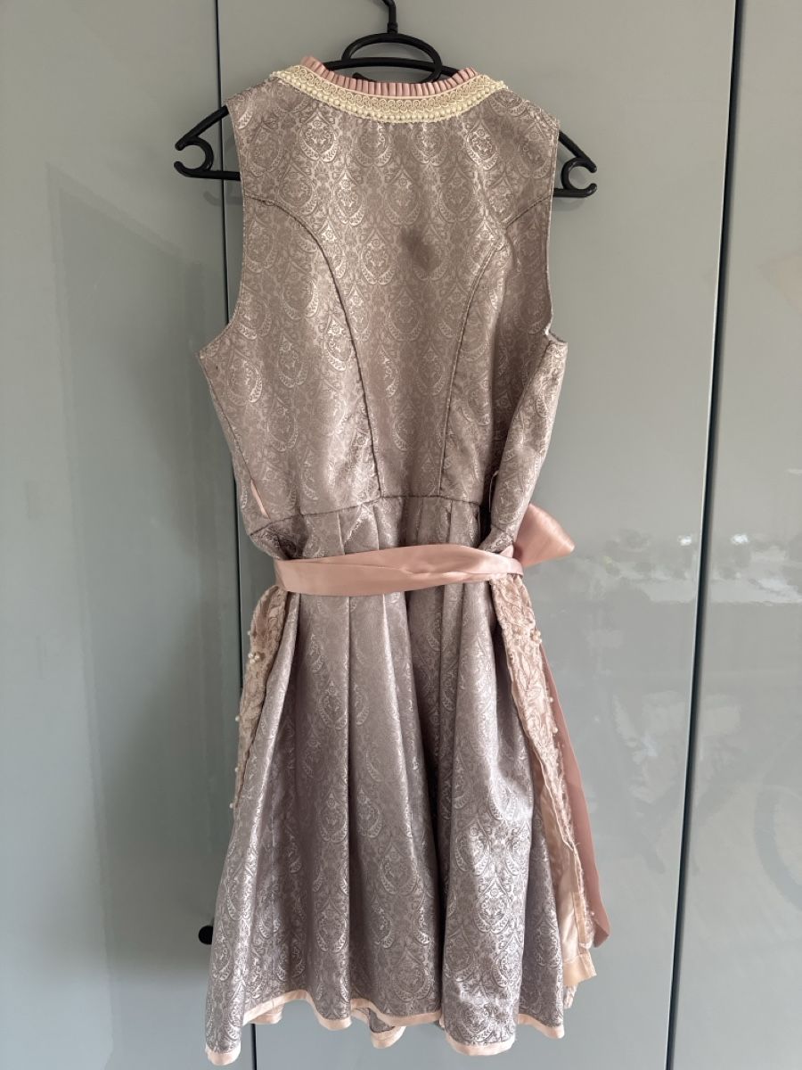 Krüger Kleider: Krüger Dirndl - Gr. 40 – Gebraucht aus Luzern von elmischle 1