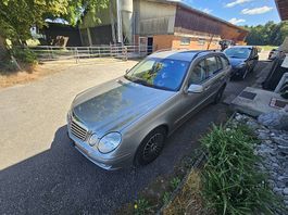 Mercedes E280 T-Modell mit frisch MFK