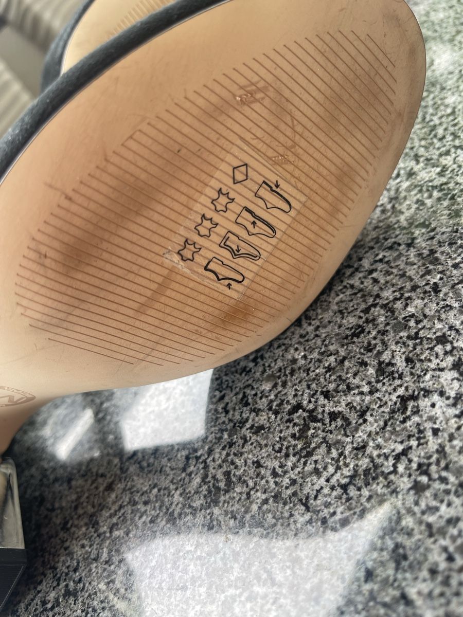 Michael Kors Damenschuhe: Michael Kors Sandalen original 37,5 – Gebraucht aus Dübendorf von olh_rs5r 6