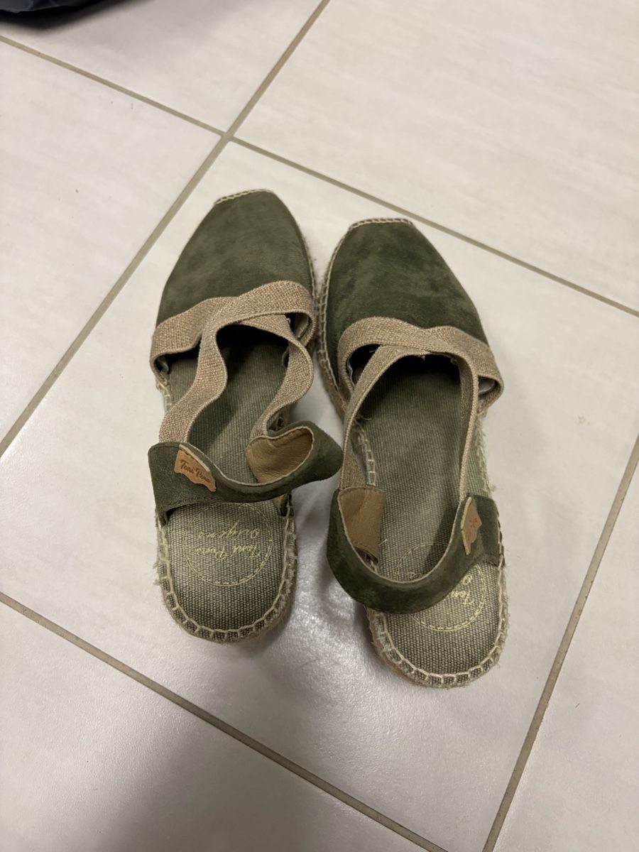 Chaussures femmes: Toni pons espadrilles 38 – D'occasion à Münchenstein par ArleneLM