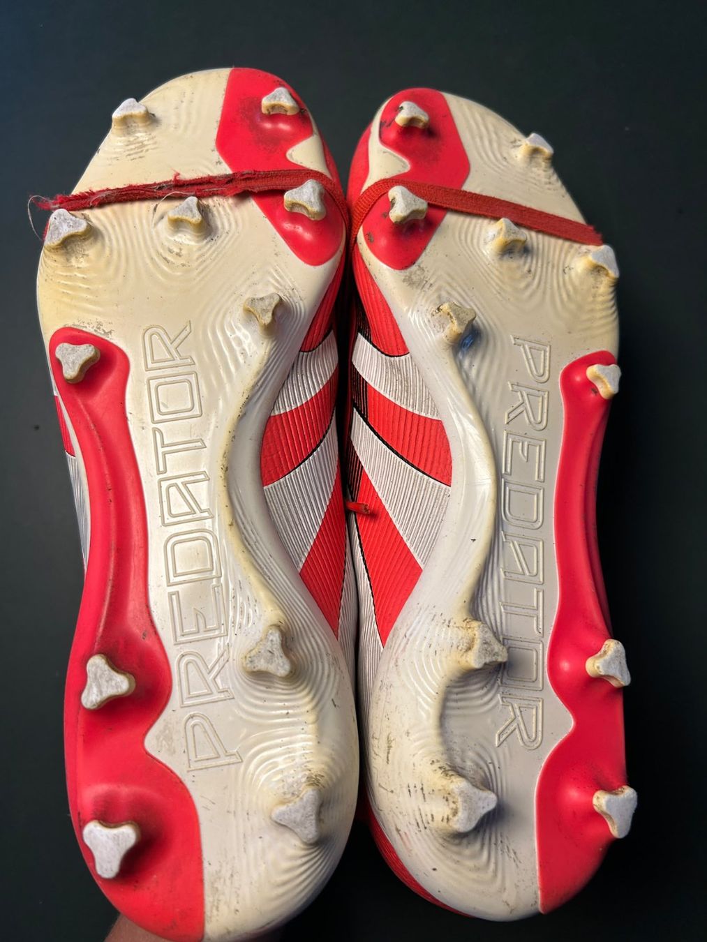 Adidas Scarpe da uomo: Adidas Predator League Rot – Usato da Luzern venduto da 12hundert 1