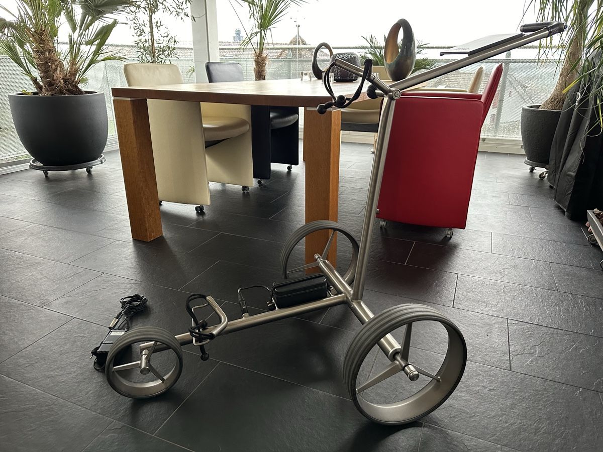 Trolley: TiCad Liberty Golf Elektro Trolley – Usato da Oberlunkhofen venduto da Tinapolly 1