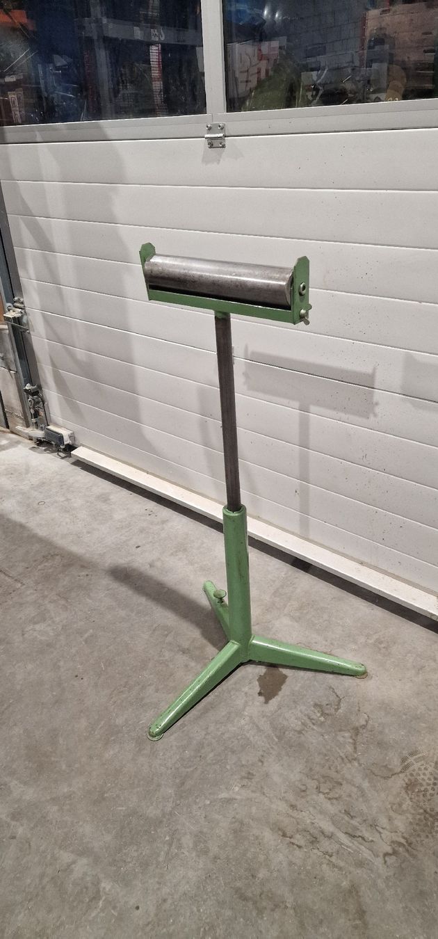 Tous les outils: Rollbock ab 1.00Fr – D'occasion à Emmenbrücke par inf_l8yf 1