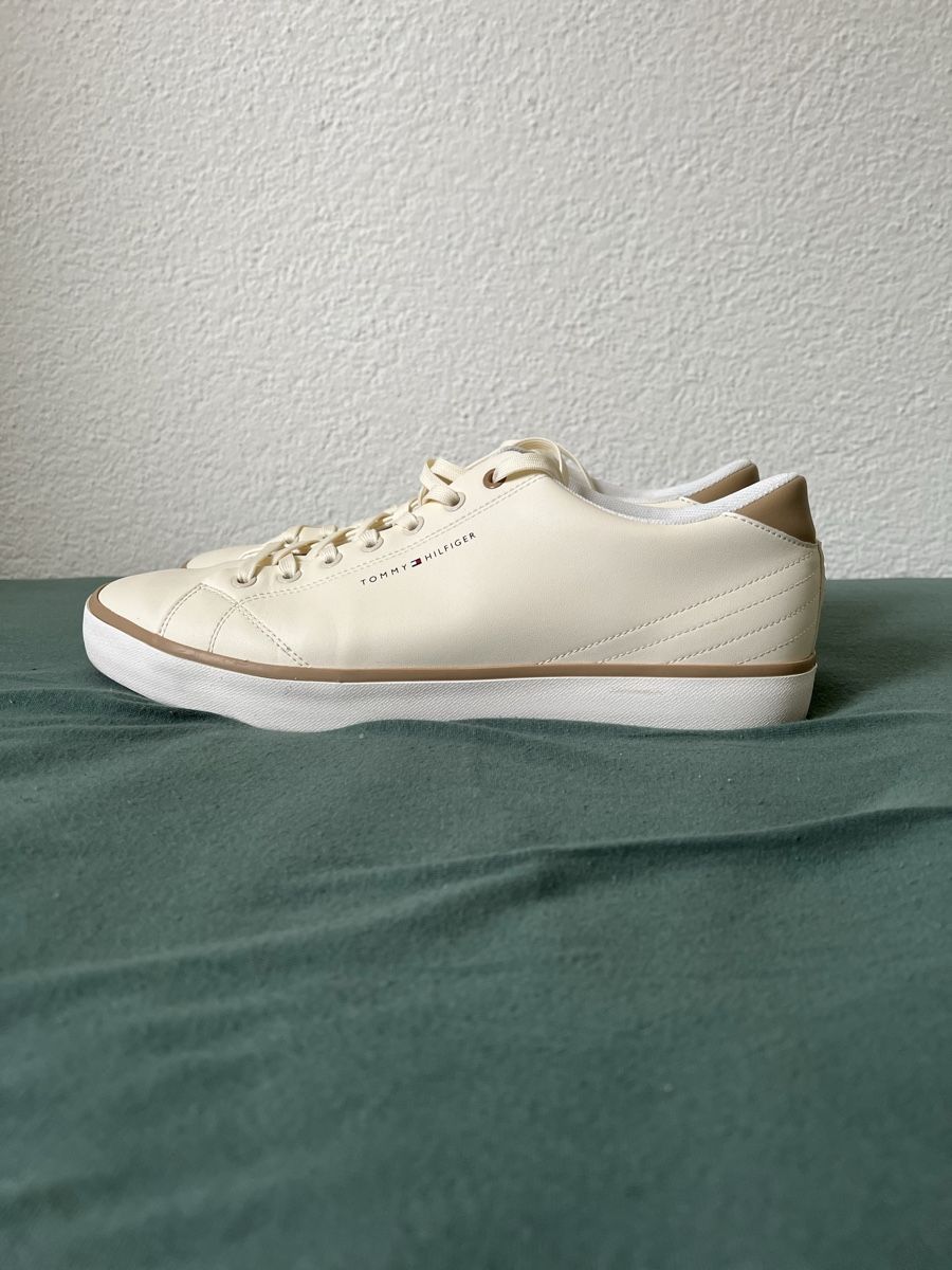 Tommy Hilfiger Chaussures hommes: Tommy Hilfiger Sneaker Gr. 46 – Neuf (Voir description) à Toffen par Vanessa_Germann 4