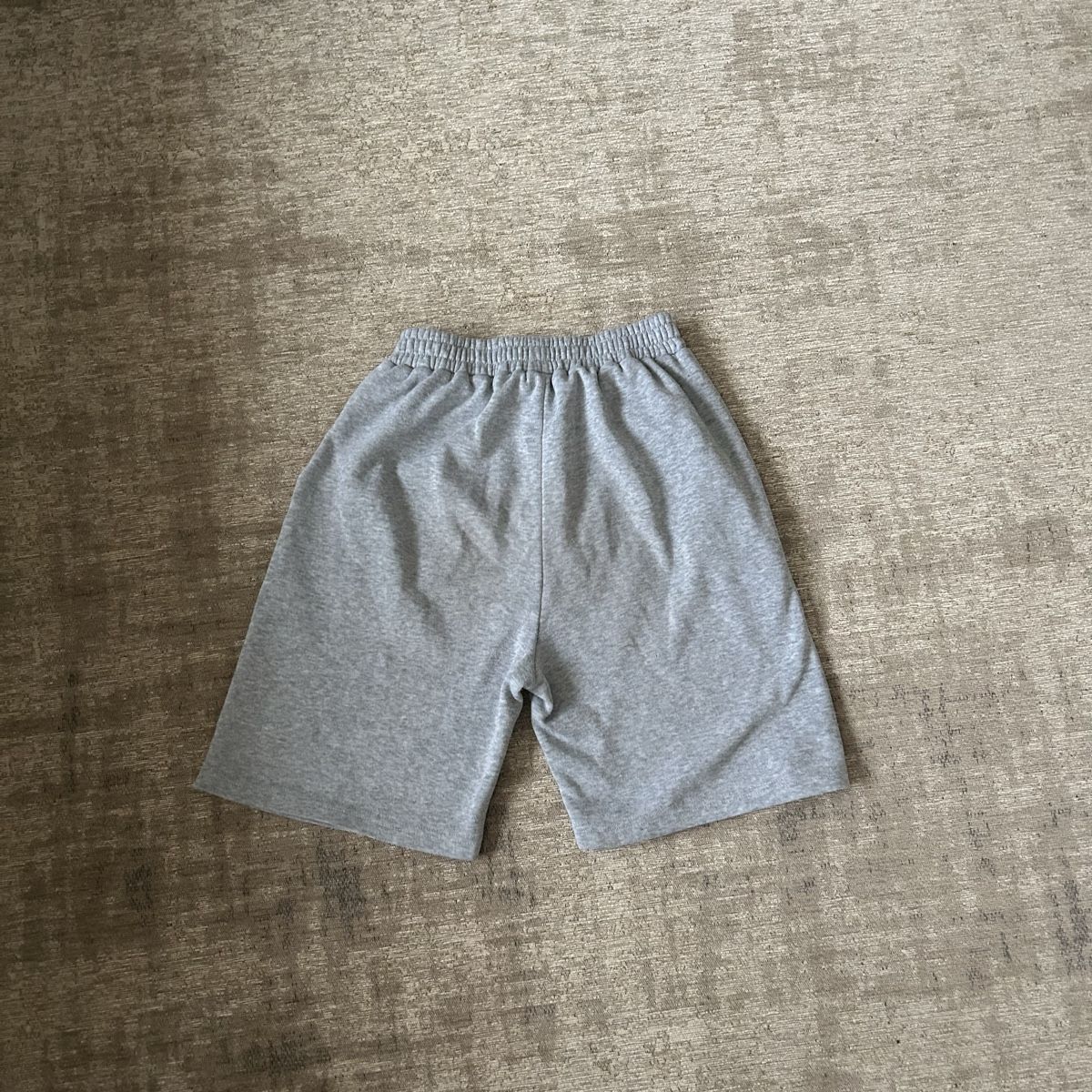 Shein Pantaloni: Short SHEIN gris, taille XS – Usato da St-George venduto da elena27 1