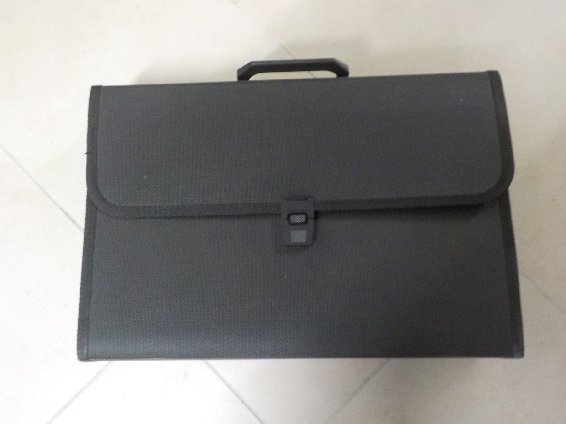 Koffer & Taschen: Aktenaufbewahrungskoffer – Gebraucht aus Muri b. Bern von Salobre