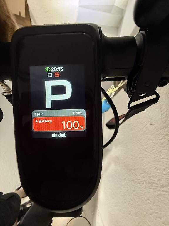 Veicoli elettrici: Segway G3 Max Tauche Kukirin g2 Master oder Kukirin g4  – Usato da Wohlen AG venduto da Conan. 1