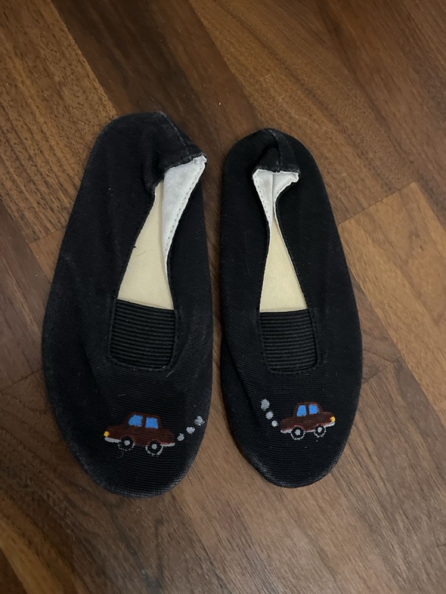 Scarpe per ragazzi: Geräteschuhe 27 – Usato da Andelfingen venduto da estark